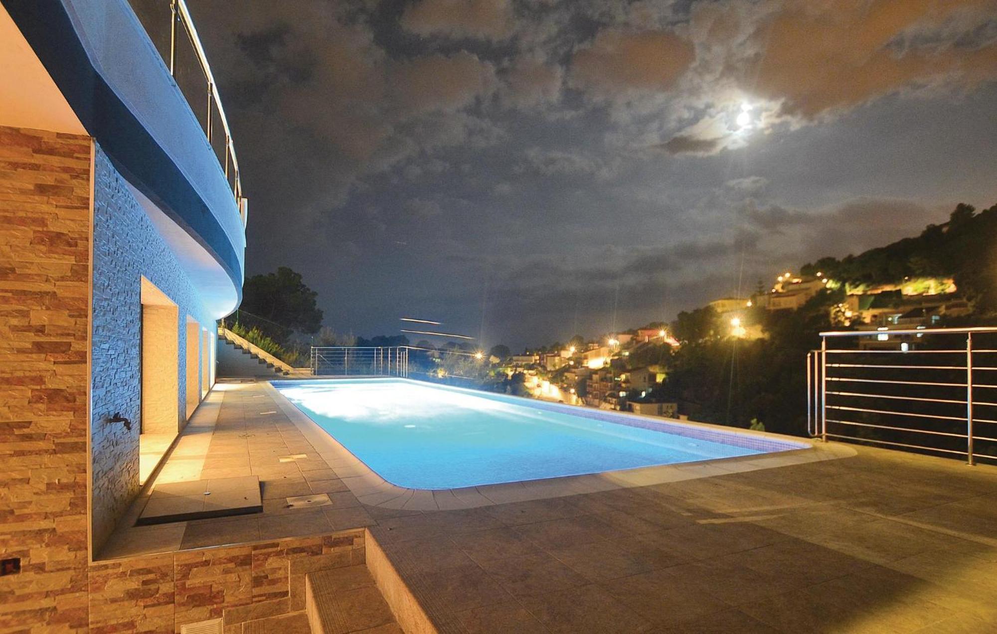 Nice Home In Santa Susanna With House Sea View Экстерьер фото